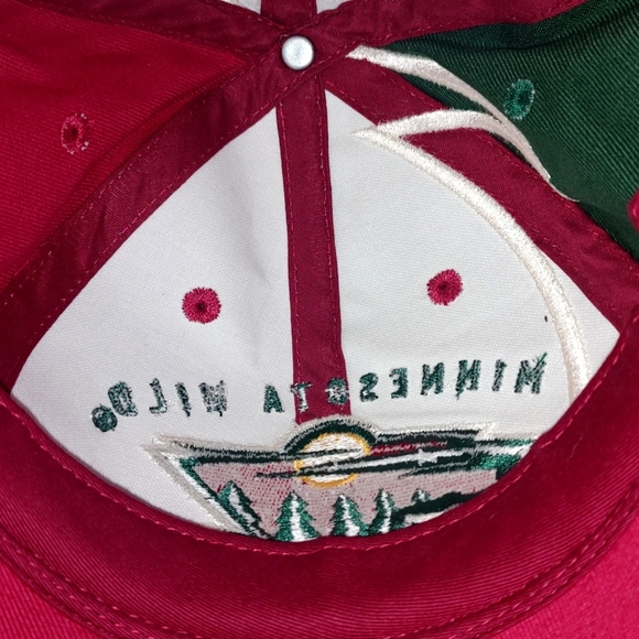 Vtg NHL Minnesota Wild Embroidered Red Green Cream Strapback Hat OS - Picture 9 of 10